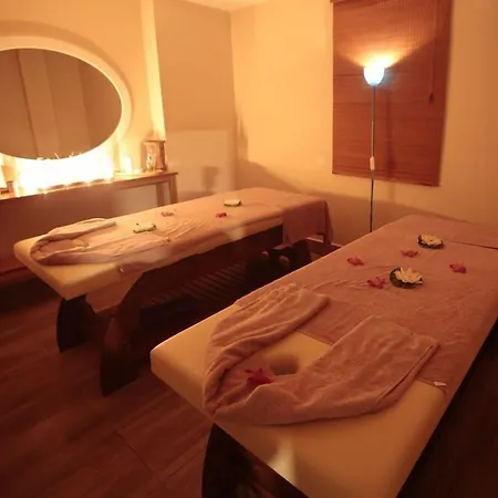 Incekum Su ホテル