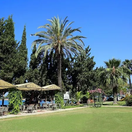 Incekum Su ホテル アブサルア