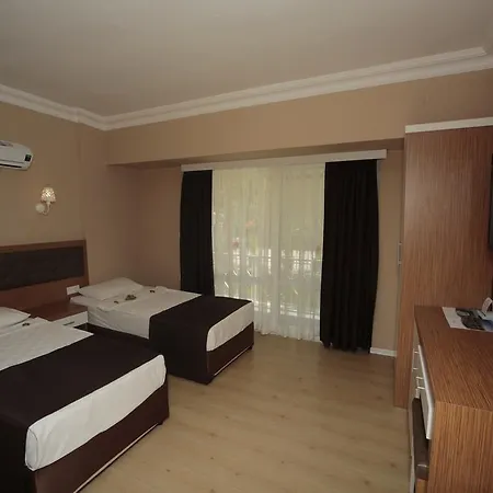 Incekum Su Szálloda 4*