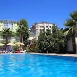 Incekum Su Otel 4*
